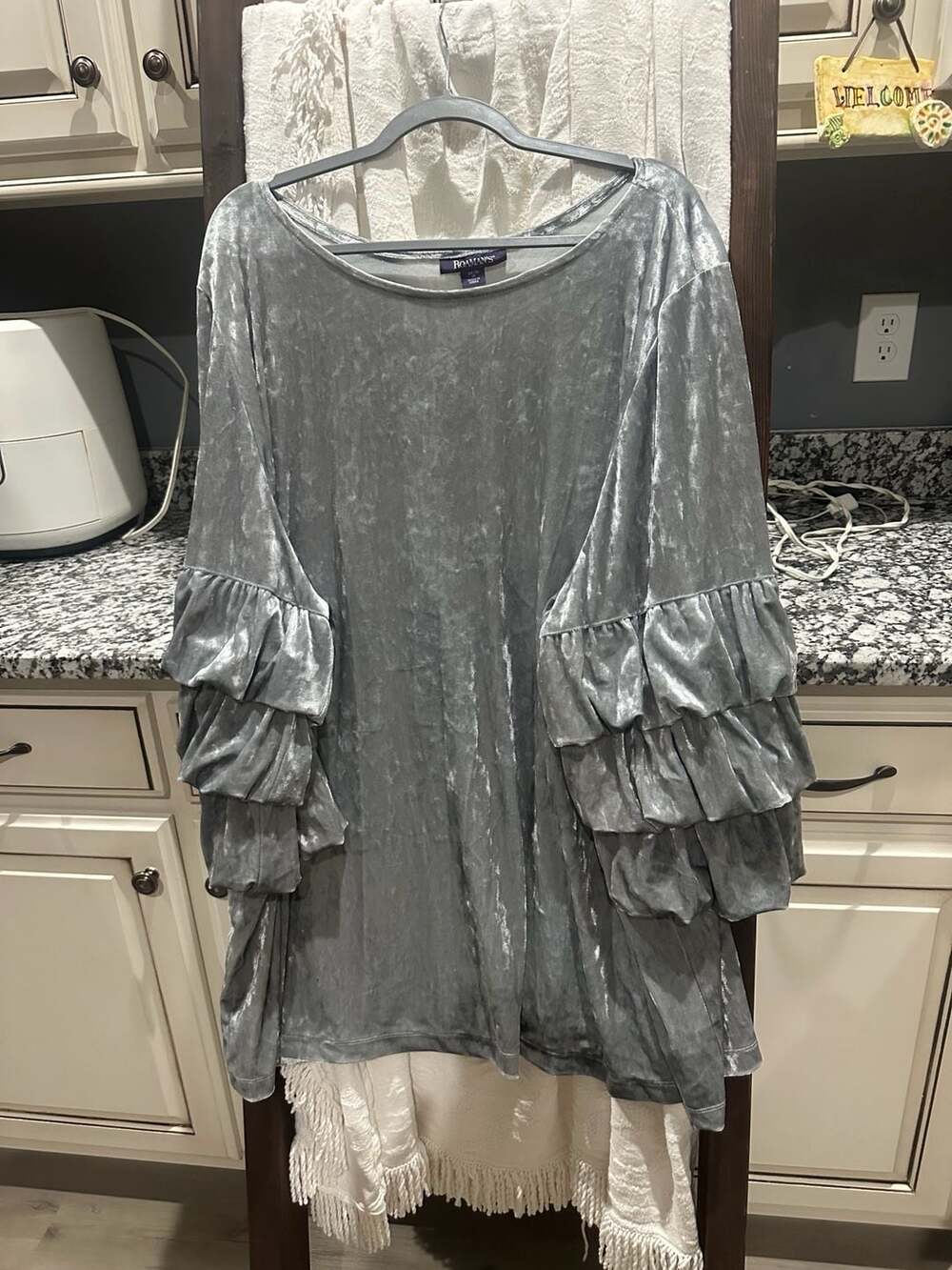 Roaman's Gray Crushed Velvet Plus Size 4X 34/36 Ruffle Bell Sleeve Tunic Top